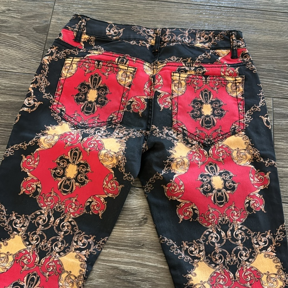 Jeans - Picture 7 of 7